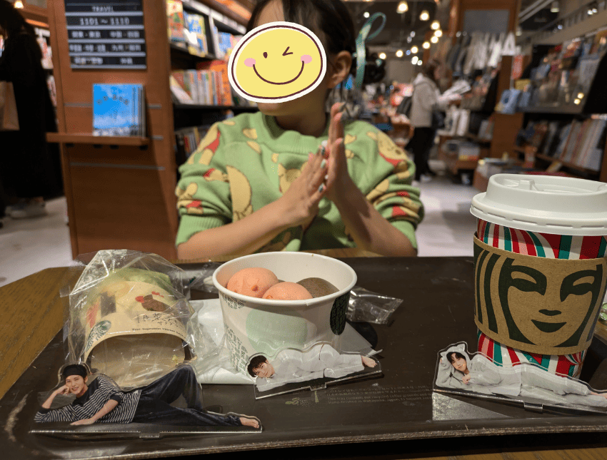 ライブ前に軽食を食べながら休憩する娘